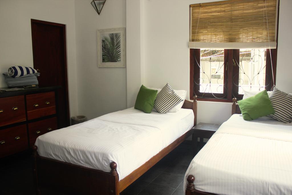 Bedspace Unawatuna Extérieur photo