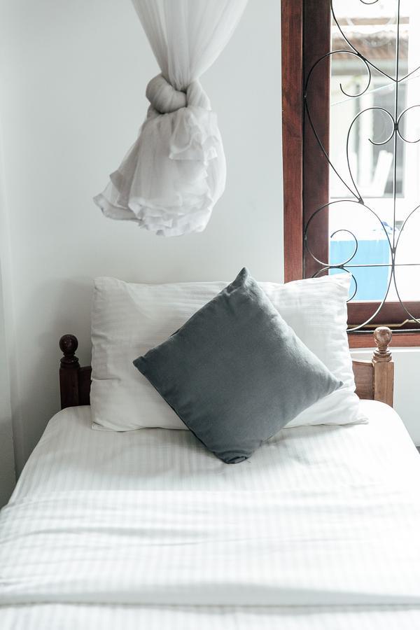 Bedspace Unawatuna Extérieur photo